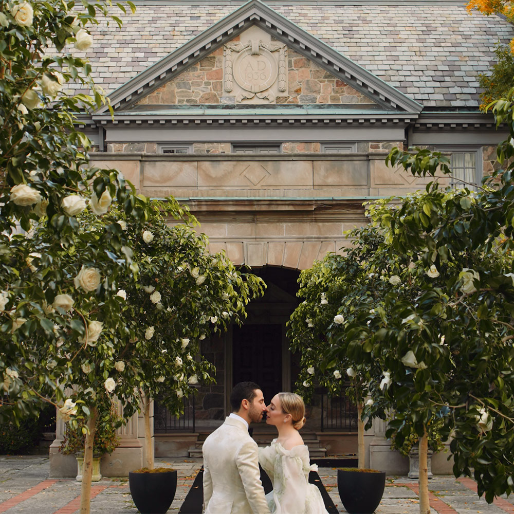 Graydon Hall Manor Toronto First Kiss