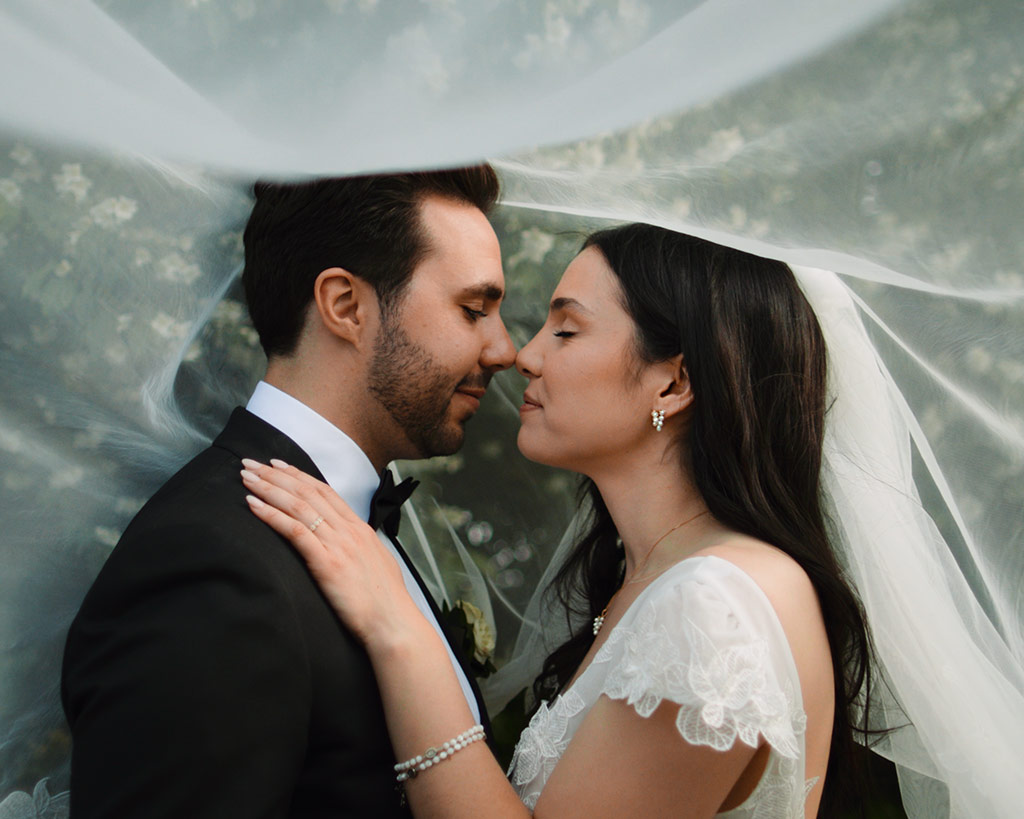 Marisa and Josh's Casa Loma secret garden wedding video